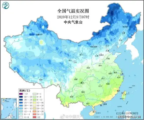 这组图片好有趣天气一冷,建筑上的雕塑就冻吐了
