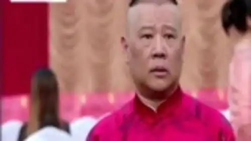 欢乐喜剧人只见孙越起身一跳,岳云鹏被压吐血了.
