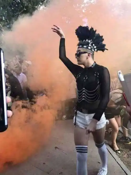 娘炮横行中国培养好男人,别让你的家风生病了
