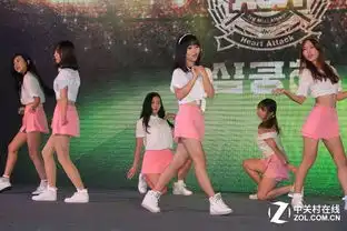 厂商展会现场抢拍长腿大胸美女图集
