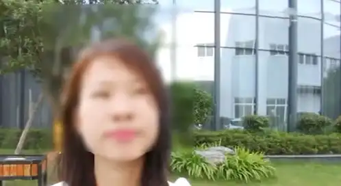 女子网络交友结识外籍男,怀孕后对方却消失了,网友执迷不悟
