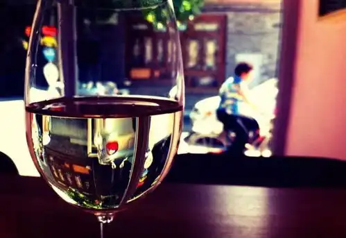 酒的6个冷知识,让喝酒变得更有趣
