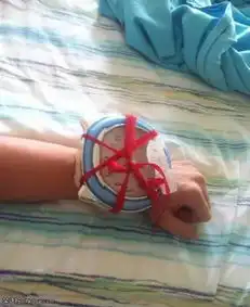 搞笑图片屌丝美梦成真,要不要这么逼真
