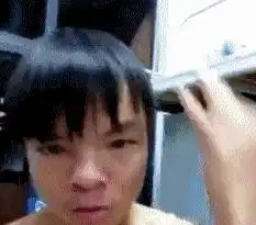 牛可以耕田,马可以征战,驴有什么用哈哈哈
