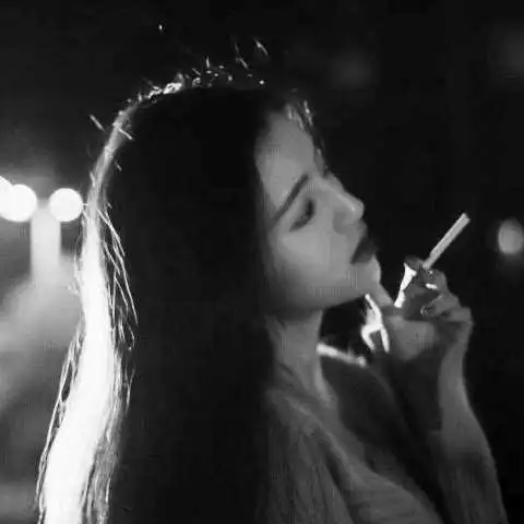 女生自以为很帅的3种行为,在00后的眼中真能作
