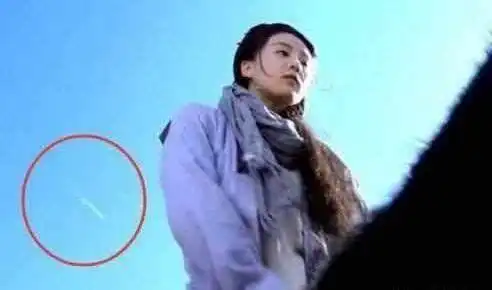 演员搞笑又尴尬的穿帮镜头,看一次笑一次导演
