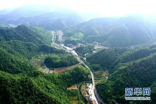 十竹公路串起十堰西沟乡村旅游经济带

