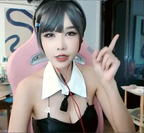 大菠萝或成第二个周淑怡当场兑现承诺,最后一天大招惊艳全场
