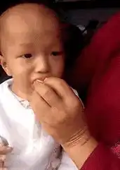 搞笑gif趣图发大水了,动物园压力有点儿大
