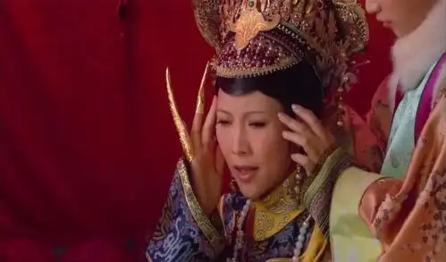 甄嬛传大封六宫甄嬛并没有晋升,内务府为何开始巴结甄嬛
