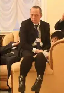 大王搞笑图片段子啪啪啪必备两个条件
