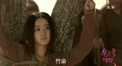 女星被捆绑的那些穿帮镜头,张张都有亮点,最后的她被捆得太紧
