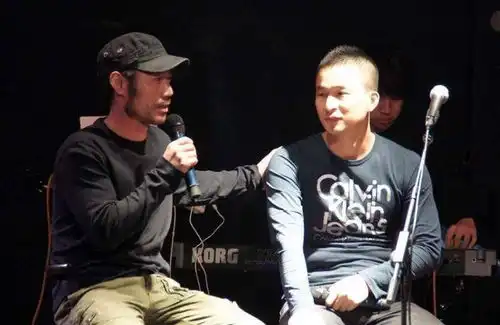 旭日阳刚消亡史草根变明星膨胀过头,13年后两人差距一目了然
