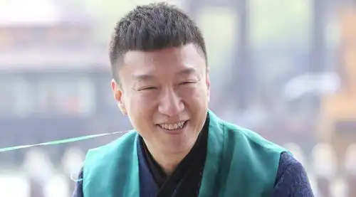 大傻成奎安的义气人生,和周星驰决裂,为李修贤感到不值
