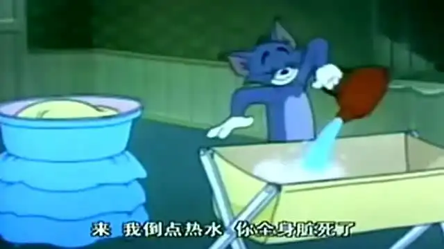 猫和老鼠汤姆和杰瑞竟然坐在同一张餐桌上
