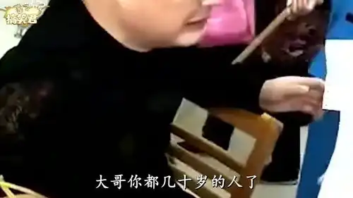 爆笑你们2个妹子不好好上班,怎么就知道勾心斗角
