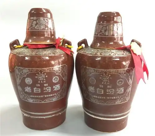 白酒瓶上有这5个数字,不管价格多少都是酒精酒
