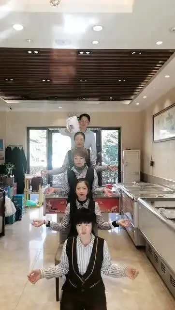 工作娱乐两不误我的团队我来带,我的人我来爱搞笑一群小可爱
