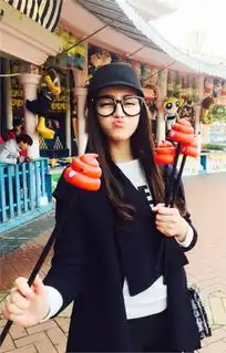 迪丽热巴古力娜扎佟丽娅新疆女星气质出众衣品更佳
