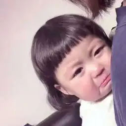 头像女可爱萌小孩搞怪逗比小孩图片头像
