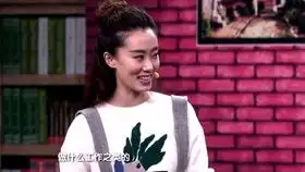宋晓峰假扮算命先生搞笑帮美女算命
