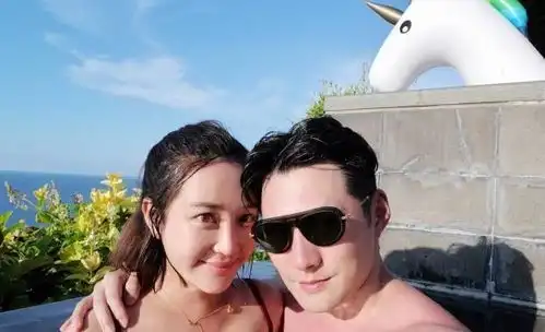 杜若溪与丈夫共度元宵,太奶奶抱着宝宝,一张相差90岁的同框
