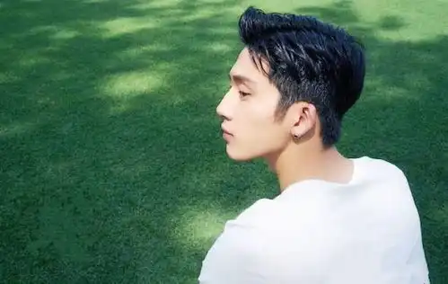 奶奶带大的明星,外婆带大的模特,井柏然,杨芳芳
