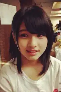 谁知道这女的是谁,她的资料
