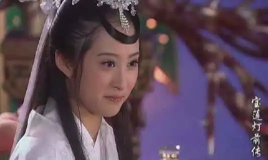 李欣汝发女儿性感照片,却没想到遭网友评论跟妈妈一样丑
