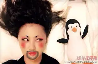 二姐张歆艺如此妆容不怕吓坏我们吗
