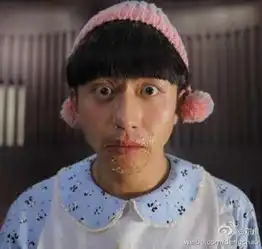 盘点男星女装造型成龙媚态足刘德华穿黑丝图
