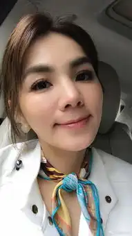 ella空气刘海儿双马尾变18岁少女
