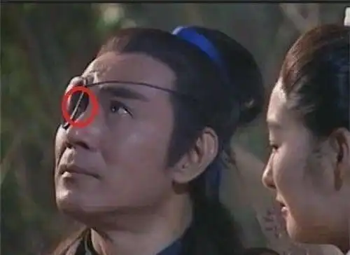 笑岔气的穿帮唐僧穿衬衫,萧淑妃有纹身,柯镇恶看我眼色行事
