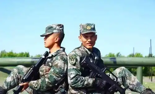 终身污点山东男子把当兵当儿戏,当逃兵后面临7项严重处罚
