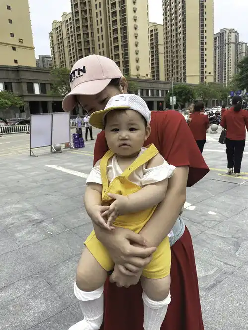莆田一中小小萌娃探班考场
