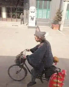搞笑图片笑话段子暗恋是恋爱里最省钱的一种
