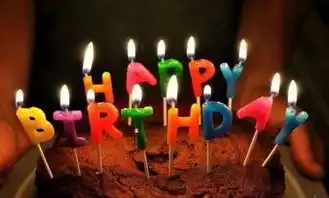 当箬叶的清香遇上生日蛋糕的欢乐,让我们与粽不同
