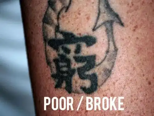 有帮歪果仁喜欢看我们的老港片然鹅他们看得懂算我输

