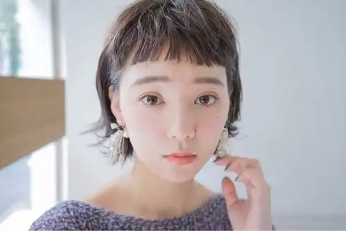 日系发型不剪个刘海,你永远不知道自己有多美
