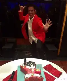 谭咏麟65岁生日大庆陈百祥曾志伟等出席
