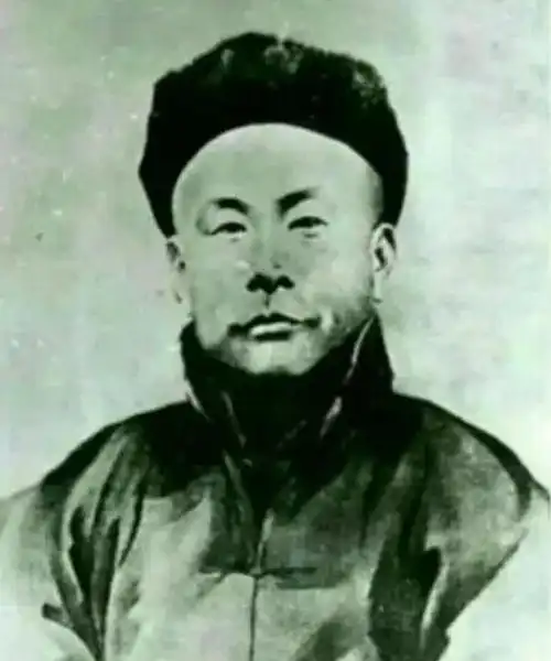 极为罕见的津门大侠霍元甲家族成员照片,妻子儿孙个个不凡
