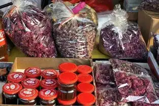 别找了安宁这里才是真正的世外桃源逛老街赏美景吃杀猪饭...好玩的实在太多了小伙伴们快约起来这种好地方别说我没告诉你

