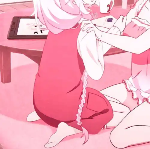 优质动漫闺蜜头像

