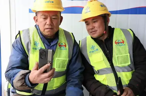 500名建设者坚守岗位冲刺深中通道建设期最后一个春节
