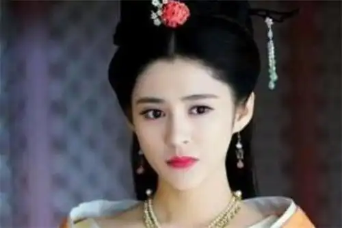 扮演天下第一美人的女星,前3位被吐槽不配,唯独她实至名归

