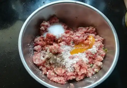 蛋饺吃出新花样,好玩有趣的鲜汤金鱼蛋饺,营养美味颜值一流

