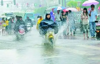 雷电暴雨大风今日席卷荆楚鄂东将成全国强降雨中心
