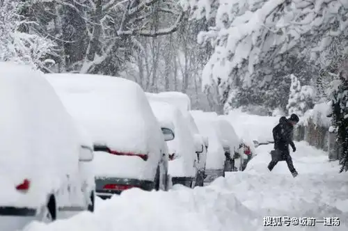 冷哭了,今冬最强寒潮即将速冻全国,雨雪模式真的扛不住
