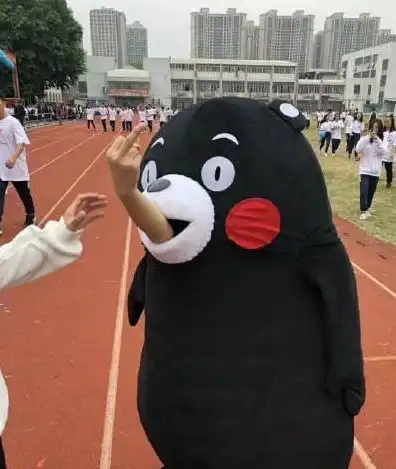 幽默搞笑段子集朋友圈卖私房蛋糕的姑娘晒的,订这个的多大仇

