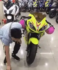 搞笑趣图仔姑娘,你真是好饭量,可为什么你一点都不胖呢
